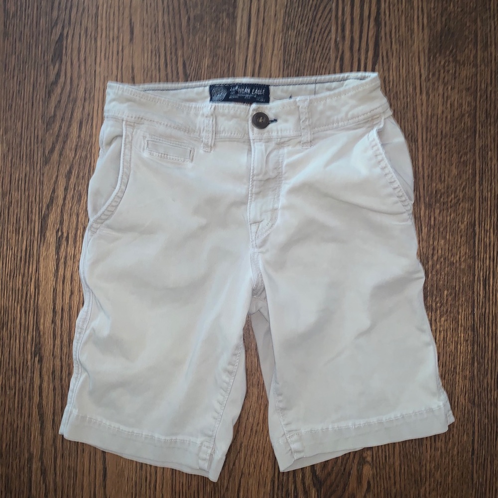 Guy’s American Eagle Size 26 Khaki Shorts